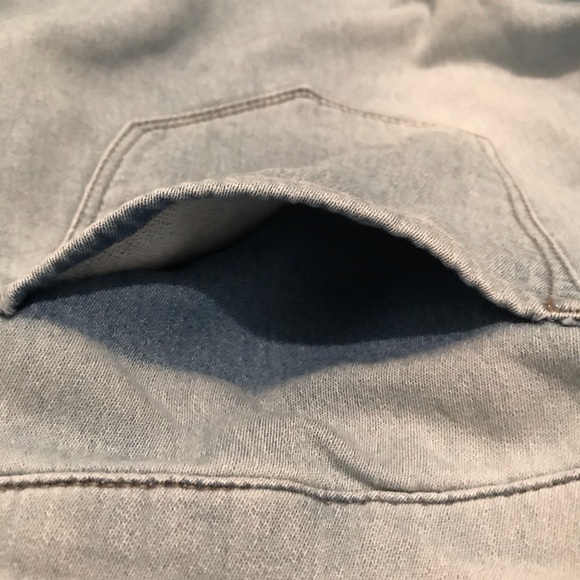 Refuge Light Wash Button Fly Jeans - Picture 7 of 8